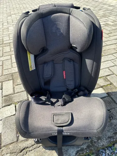 Cadeirinha automotiva