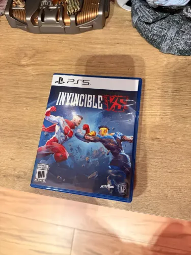 Invencível VS PS5