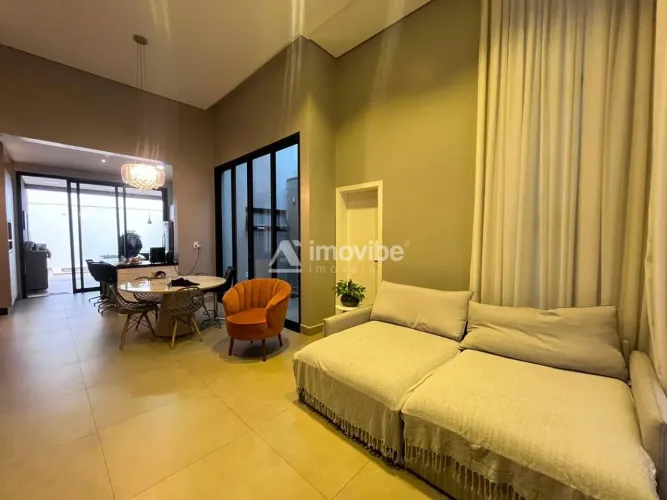 Casa para Alugar em Condomínio com 3 Quartos, sendo 2 Suítes e Piscina - Villa Carioba - A