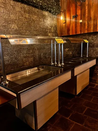 Buffet Self-Service Inox e Granito (Quente e Frio) - 8 Cubas - 220V