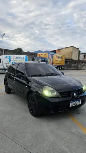 Renault Clio Hi-flex 1.0 16V 5P 2011