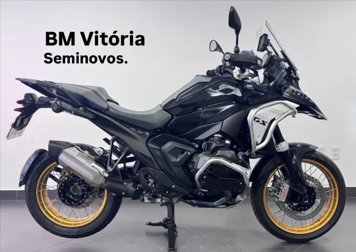 BMW R 1300 GS TRIPLE BLACK