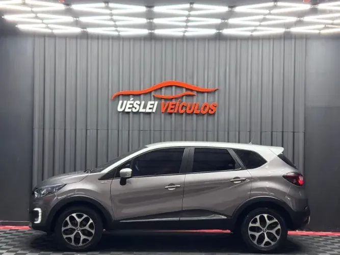 Renault Captur Intense Bose 1.6 16V Flex 5P AUT 2021