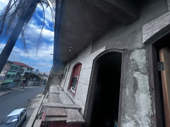 Preciso de ajudante na área de construção