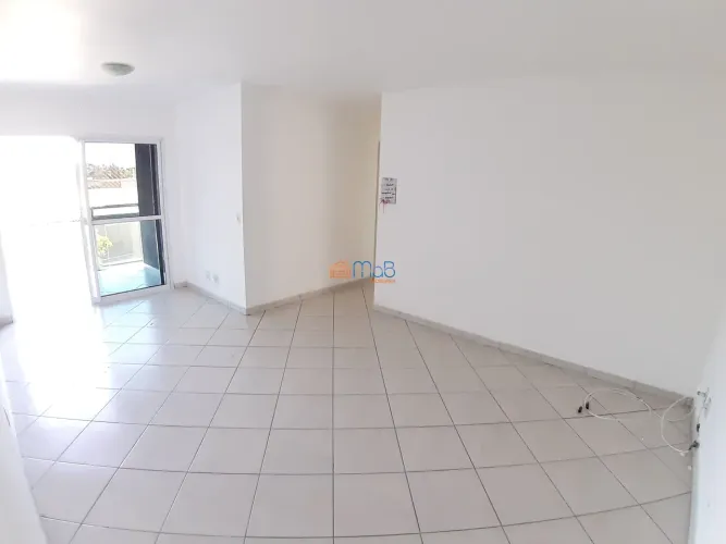 Oportunidade! Apto 02 Qts, 01 suíte, 01 vaga e vista mar