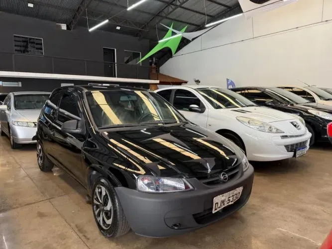 Chevrolet Celta 1.0/super/n.piq.1.0 MPFI VHC 8V 3P 2003
