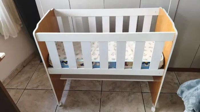 Mini Berço com colchão