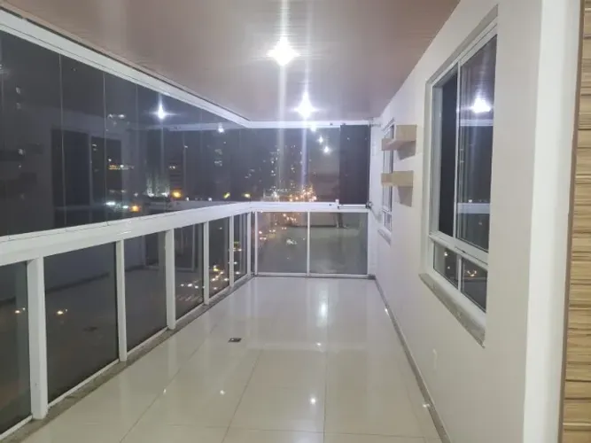 Apartamento, Praia de Itaparica, 3 quartos/1 suíte, 2 vagas, excelente localização/vista.