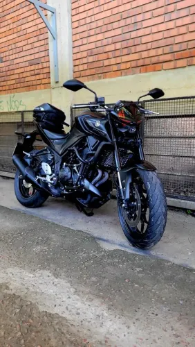 ? Yamaha MT-03 - 12.000 km - Muito Nova!