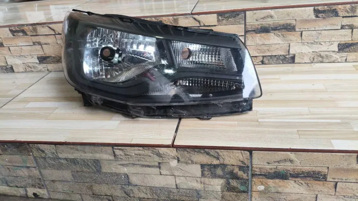 Farol Saveiro G9