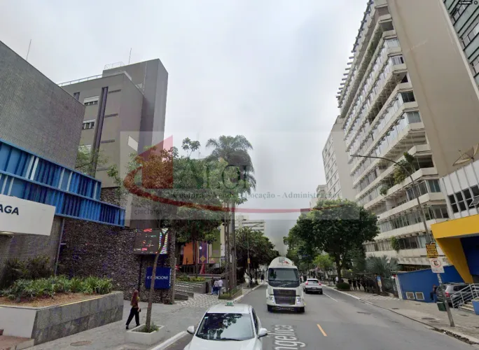 Não há quem passeie pela Angélica, e não se encante com a fachada do Ed. Imperator. Um clá