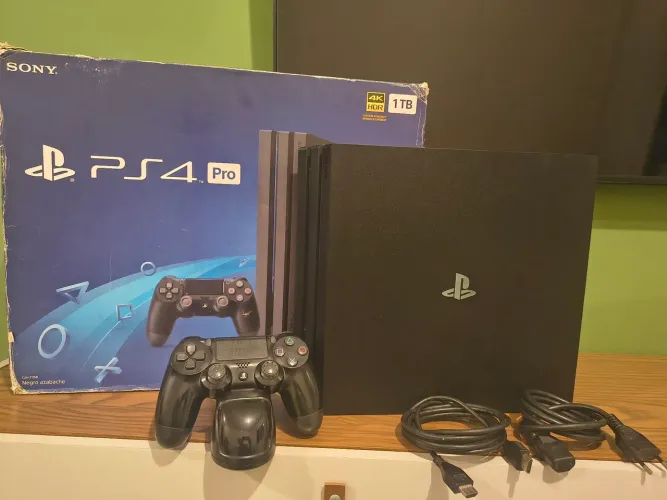 PS4 Pro 1T