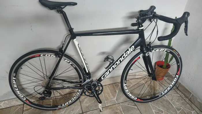 Bike Speed cannondale tamanho 56
