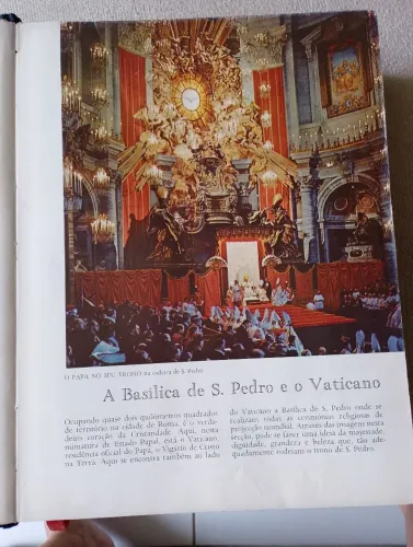 Bíblia Antiga Ilustrada 30cm