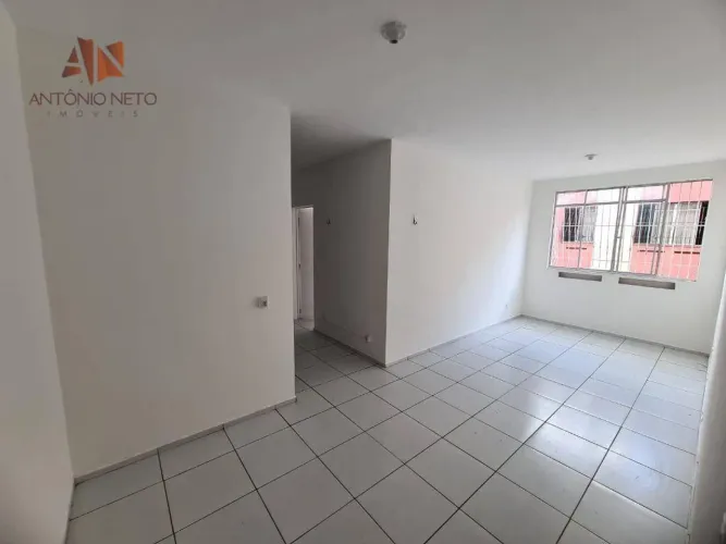 Apartamento com 2 quartos para alugar, 60 m² por R$ 1.362/mês - Maraponga - Fortaleza/CE