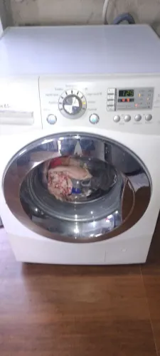 Lava e seca LG