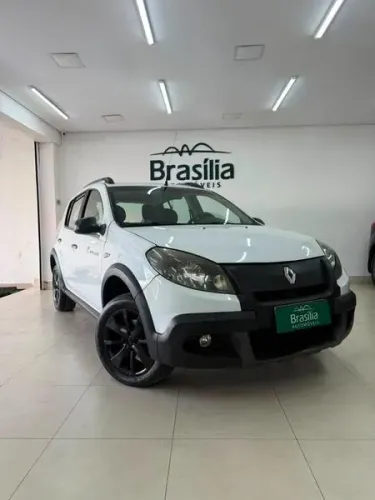 Renault Sandero Stepway Flex 1.6 16V 5P 2013