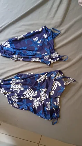 Vendo lindo conjunto maiô mãe e filha super conservado! Extra!
