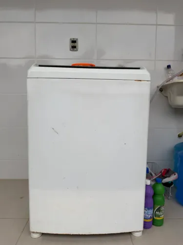 Máquina de lava roupa