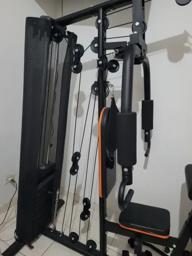 Estação de musculação gallant elite x 65 kg ( retirada por conta do comprador)