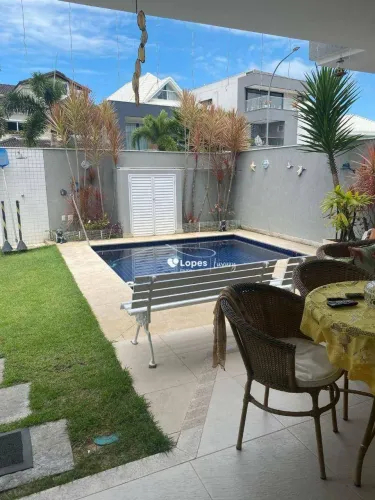 Casa com 4 quartos à venda, 233 m² por R$ 2.700.000 - Recreio dos Bandeirantes - Rio de Ja