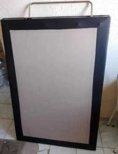 Vendo Base Baú em ótimo estado