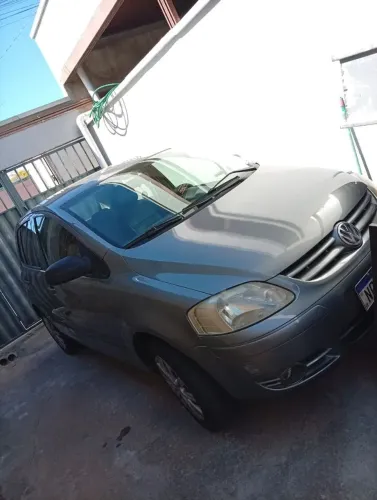 Volkswagen Fox Plus 1.0mi/ 1.0mi Total Flex 8V 4P 2006