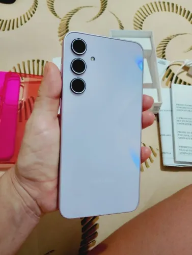 A35 rosa 256gb 8RAM todo original COMPLETO 