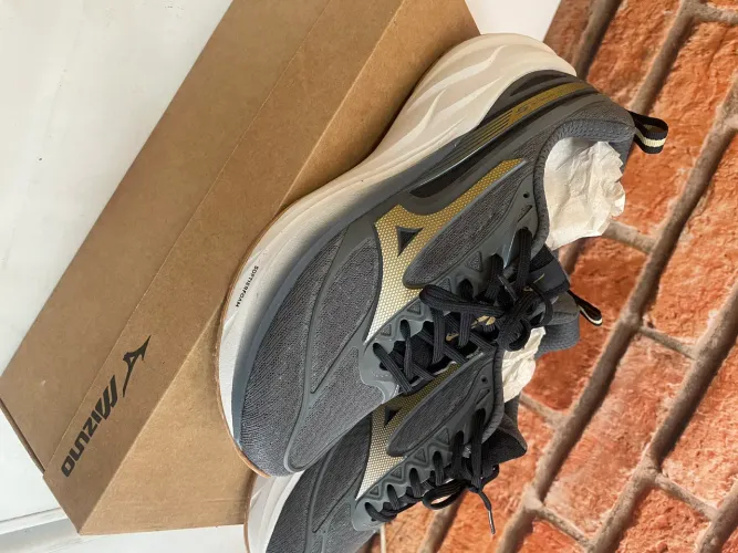 Tênis Mizuno Original - Novo, Nunca Usado