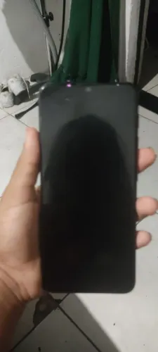 Celular moto e20 zero pouco tempo de uso