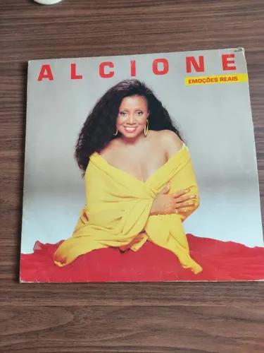 Disco Vinil: Alcione " Emoções Reais"