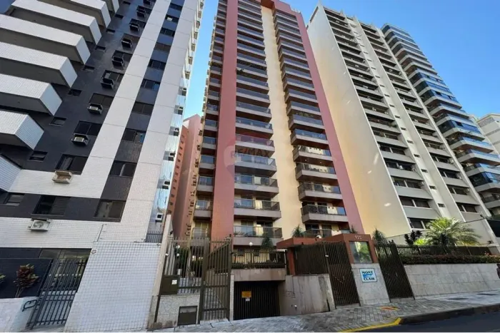 Locação Ap MOBILIADO 04 Dormitórios 155mts no Centro de Ribeirão Preto/SP