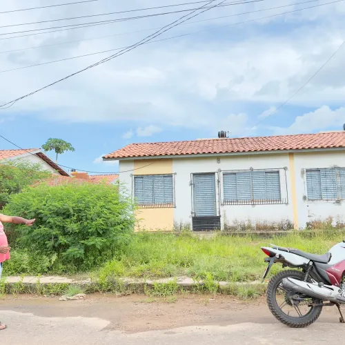  Casa à Venda - Canaã Rua: G, Numero: 14, Bairro: CANAA II