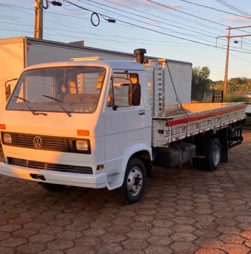 Caminhão 6/90 Ano 85 - Turbinado e Direção Hidráulica 