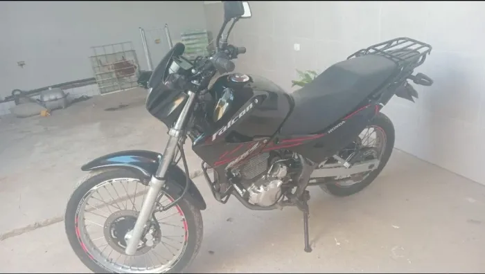 falco em ótimo estado, para vender