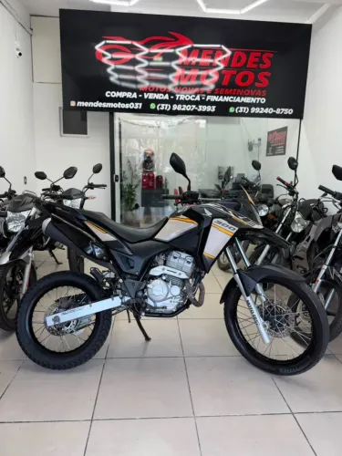 XRE 300 2022 APENAS 22 MIL KMS RODADOS FINANCIAMOS ATÉ 48X SEM ENTRADA