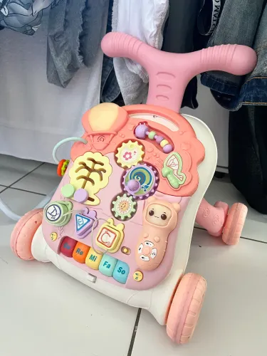 Andador infantil menina