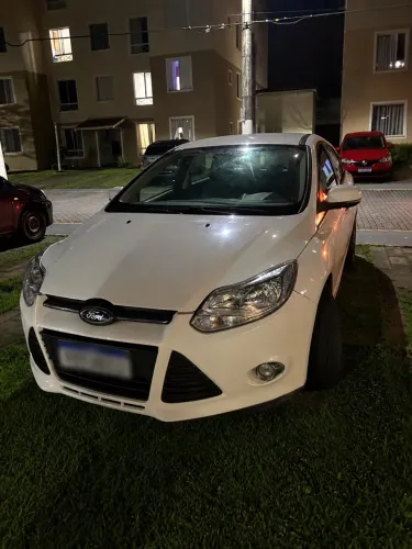 Ford Focus 1.6 S/1.6 SE Flex 16V 5P AUT 2015