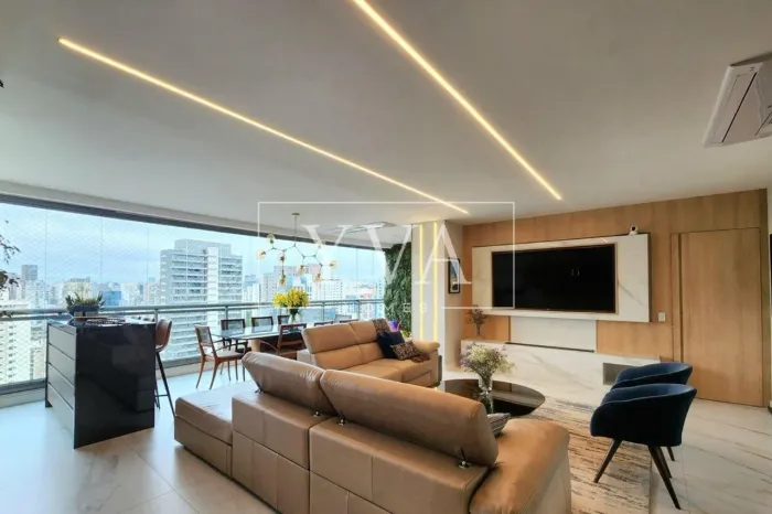 Apartamento 134 m² no Itaim | 2 Suítes, 3 Vagas, Mobiliado, Vista Livre