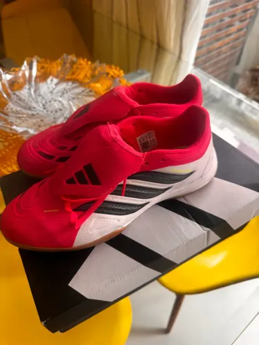 Chuteira nova predator adidas futsal 39