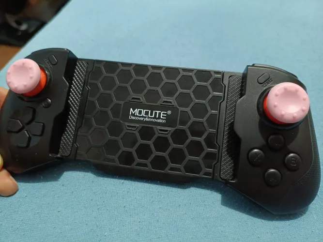 Gamepad Mocute
