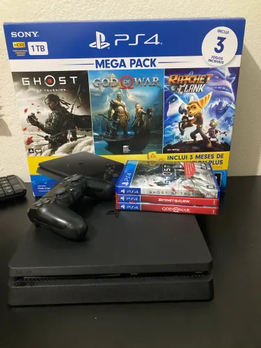 PlayStation 4 slim 1tb