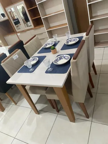 MESA DE JANTAR TAMPO LACCA