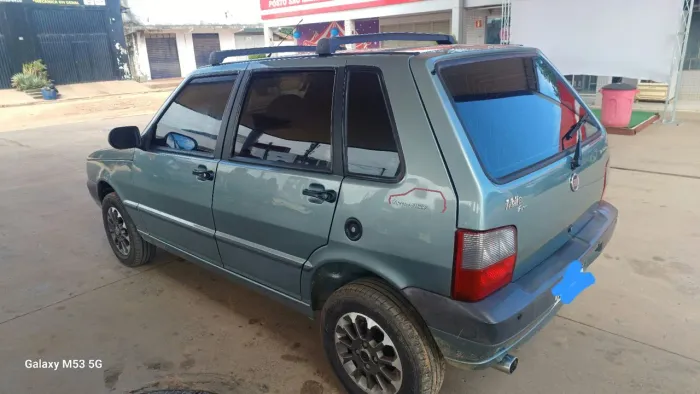 Fiat Uno Mille Grazie 1.0 Fire Flex 8V 4P 2013