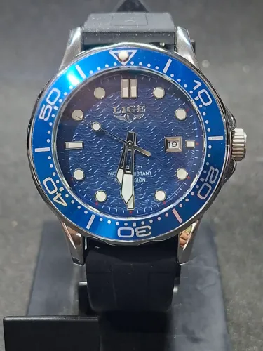 Relógio LIGE modelo LG8936K pulseira borracha.
