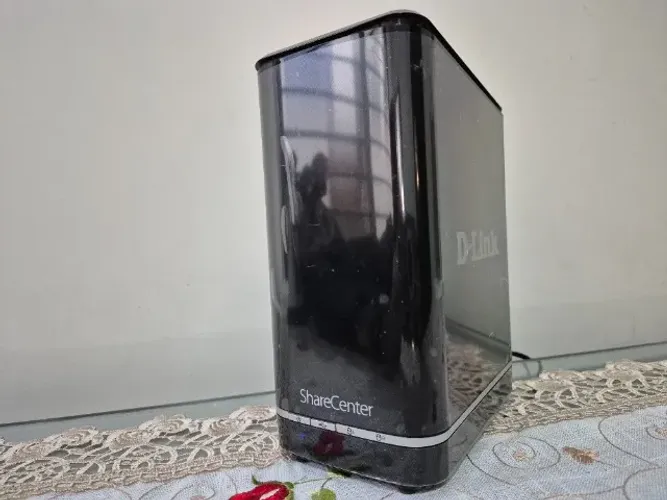 Servidor DLNA NAS D'link 320l Usado - perfeito estado
