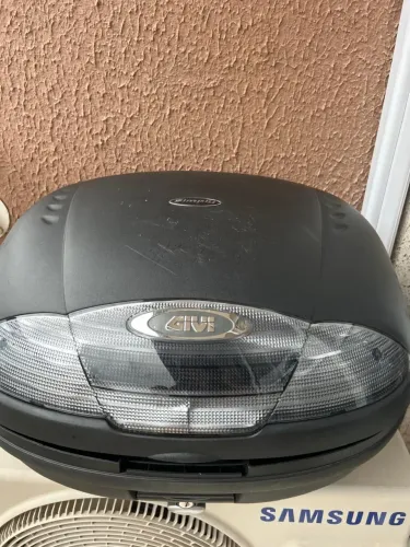 Baú de moto