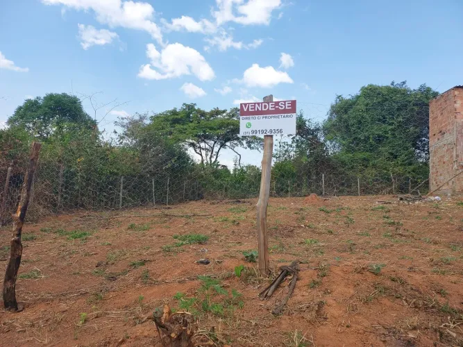 LOTE 300m2 - BAIRRO PARAÍSO- MATEUS LEME