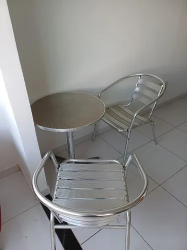 Mesa de Alumínio-Jardim Camburi