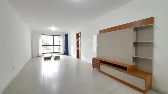 Apartamento Studio 1 dormitório para alugar no bairro Santana em Porto Alegre